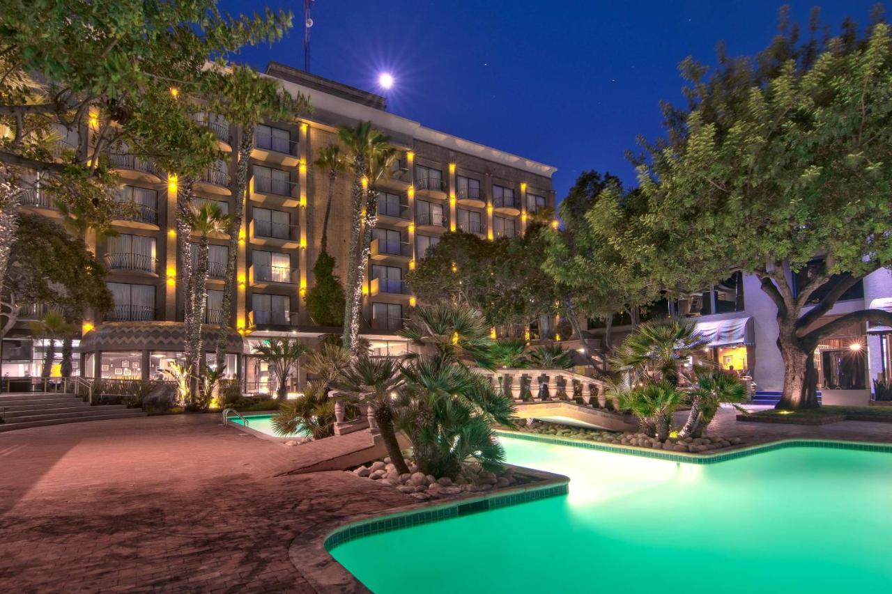 Hotel Lucerna Tijuana Dış mekan fotoğraf